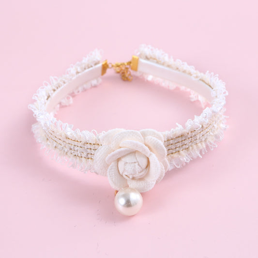 Hand-Woven Small Fragrant Wind Camellia